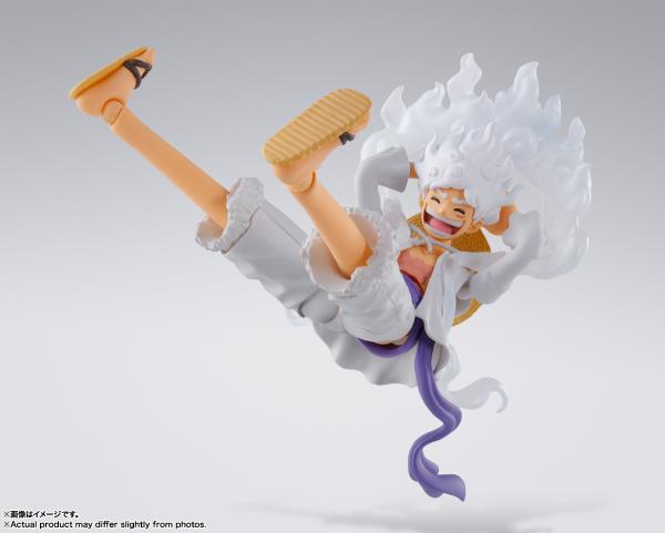 BANDAI Tamashii S.H.Figuarts Monkey.D. Luffy Gear 5 "One Piece" Action Figure (SHF Figuarts)