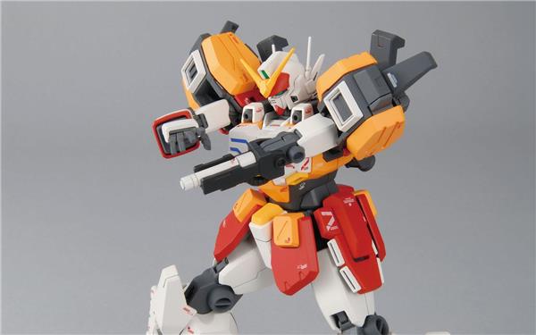 BANDAI Hobby MG 1/100 Gundam Heavyarms (EW) 'Gundam Wing: Endless Waltz' Model Kit