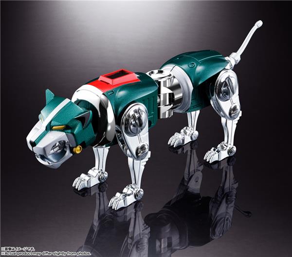 BANDAI Tamashii SOUL OF CHOGOKIN GX-71SP Voltron Chogokin 50th Ver. "Voltron" Action Figure