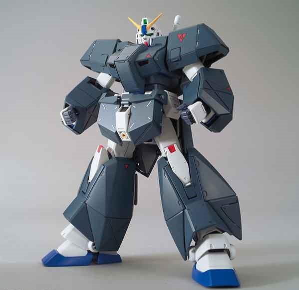 BANDAI Hobby MG 1/100 Gundam NT-1 (Ver 2.0) 'Gundam 0080' Model kit