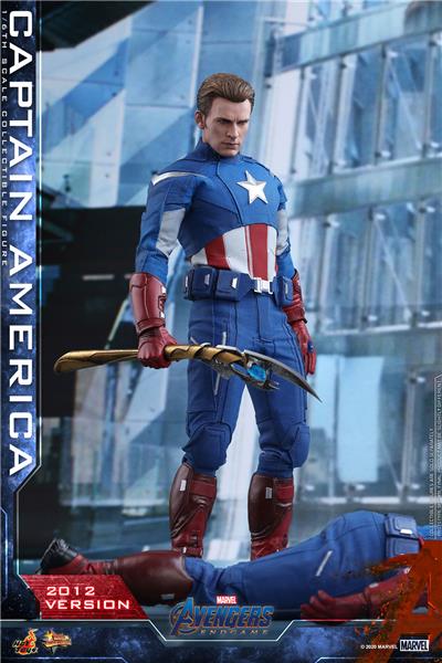 Hot Toys Avengers: Endgame Captain America (2012 Version) 1/6 Sixth Scale Collectible Figure