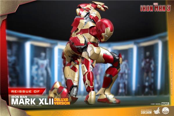 Hot Toys Iron Man 3 Mark XLII (Deluxe Version) 1/4 Quarter Scale Collectible Figure