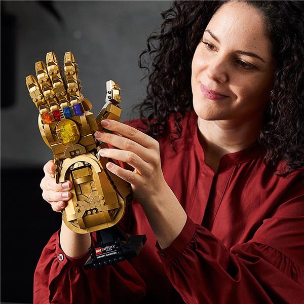 LEGO Marvel Infinity Gauntlet Thanos Glove with Infinity Stones 76191