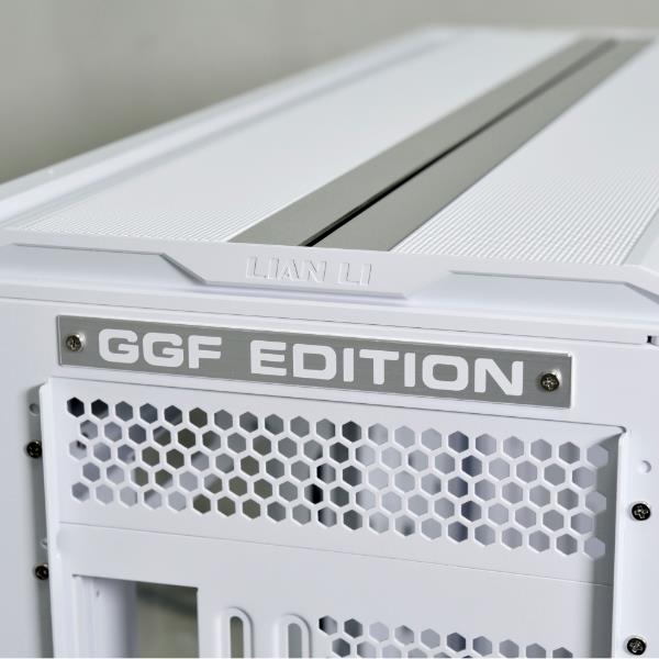 LIAN LI V3000 PLUS White - GGF Edition, Tempered Glass on the Left Sides, Full Tower EATX Gaming Computer Case - V3000PW