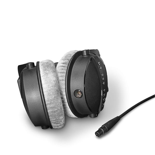 BEYERDYNAMIC DT 770 PRO X Limited Edition Studio Headphones, Black