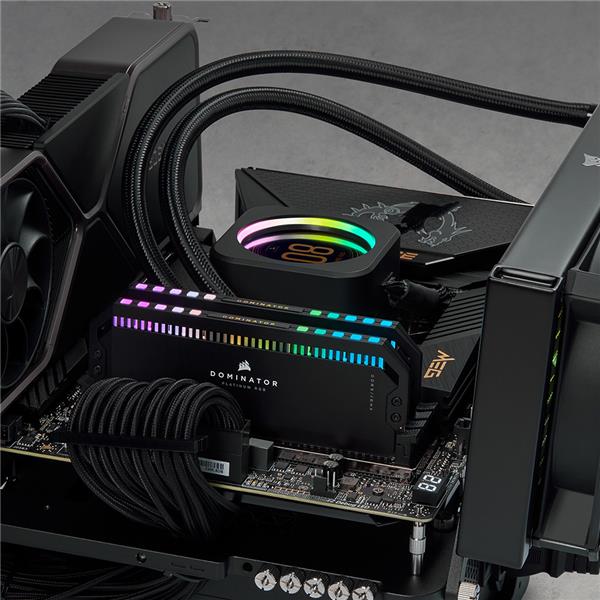 CORSAIR Dominator Platinum RGB 32GB (2x16GB) DDR5 5600MHz CL36