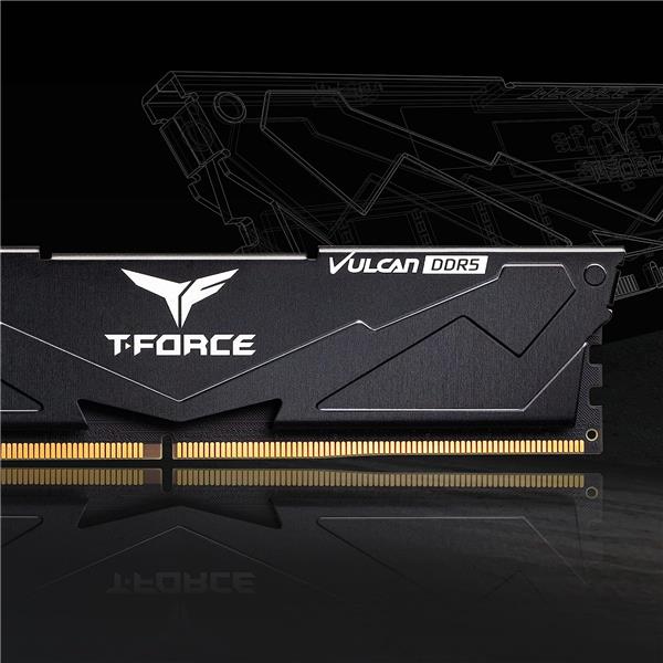 TeamGroup T-FORCE VULCAN 32GB (2x16GB) DDR5 6400MHz CL32 UDIMM(Open Box)