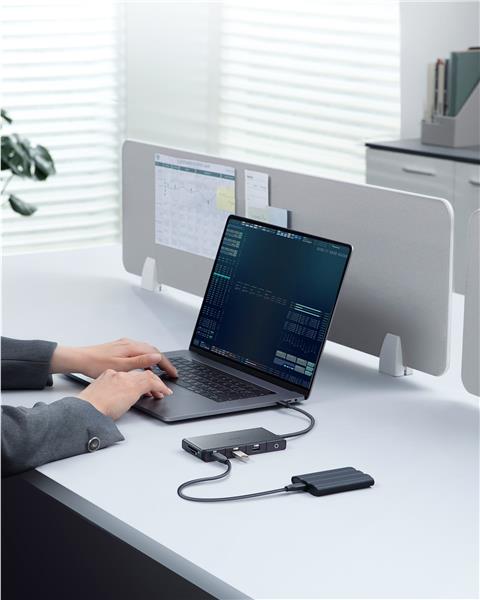 Anker 552 USB-C Hub (9-in-1, 4K HDMI) with 100W Power Delivery(Open Box)