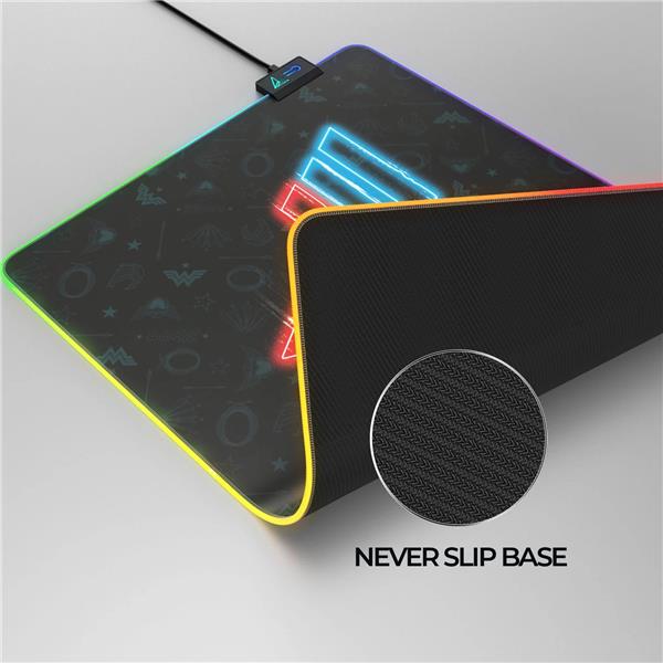 CYBEART Wonder Woman - Electrified RGB Gaming Mouse Pad