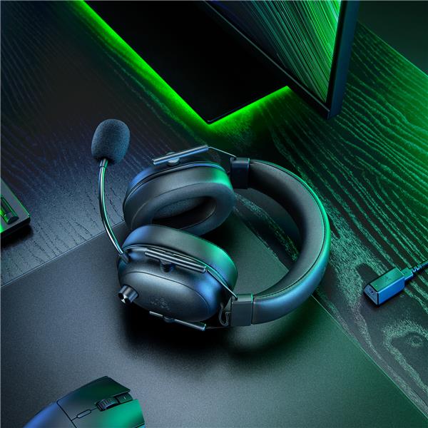 RAZER BlackShark V2 HyperSpeed Wireless Ultra-Lightweight Esports Head