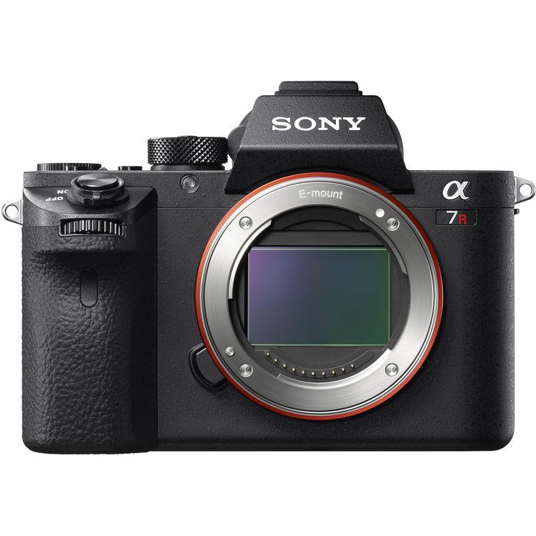 Sony Alpha a7R II - Mirrorless Digital Camera (Body Only) ILCE7RM2/B | 42 MP Full-Frame Exmor R BSI CMOS Sensor | Internal UHD 