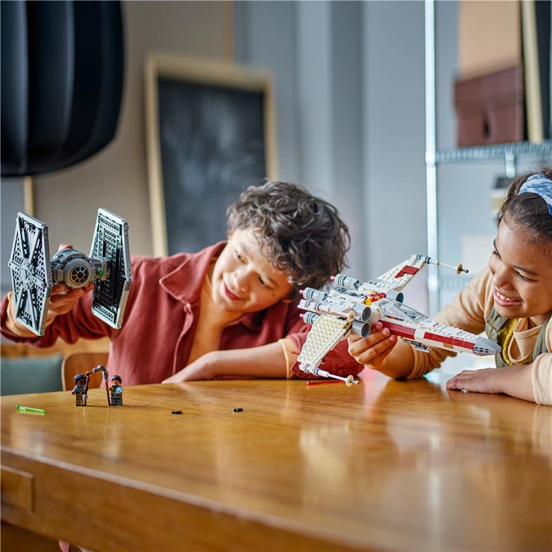 LEGO Star Wars TIE Fighter & X-Wing Mash-up Building Set for