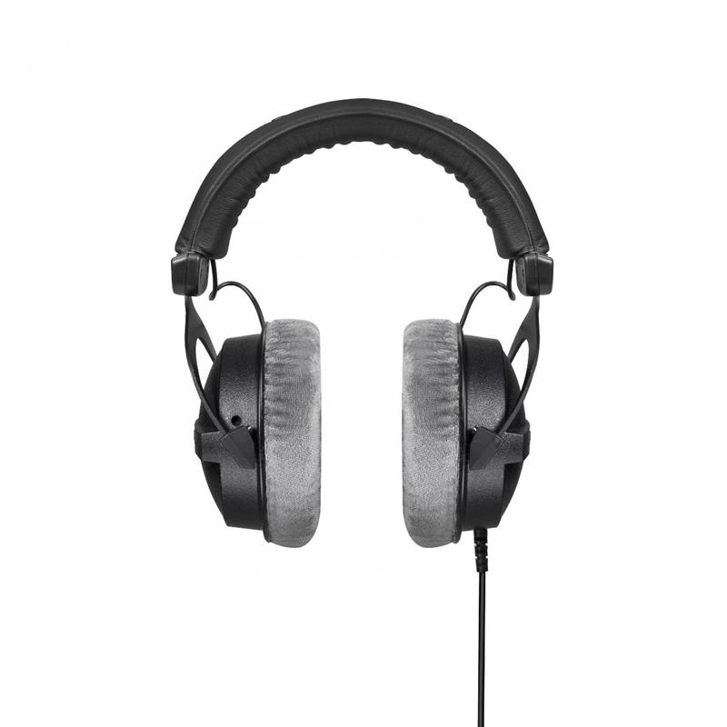 BEYERDYNAMICDT 770 PRO 250 Ohms Studio Headphones Bundle - Canada