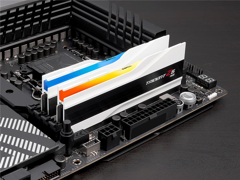 G.SKILL Trident Z5 RGB 32GB (2x16GB) DDR5 6000MHz CL36 UDIMM