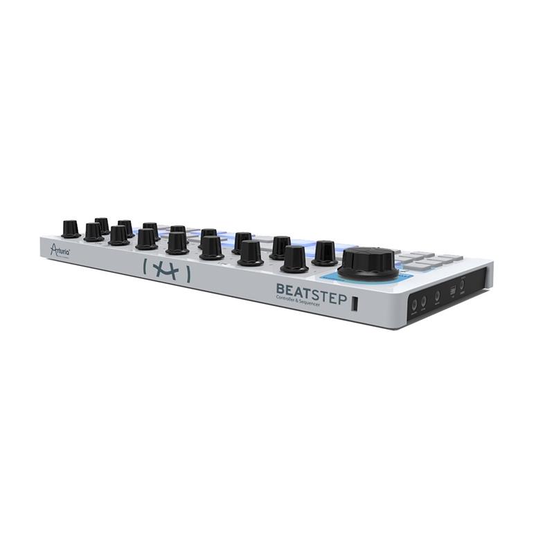 Arturia BEATSTEP Portable USB Pad Controller - Canada Computers
