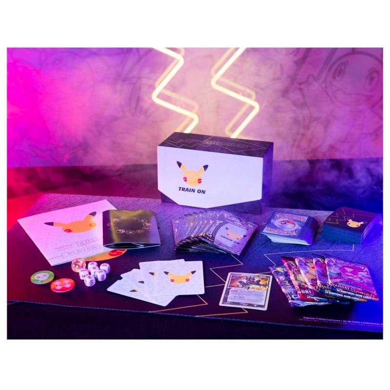 Pokémon TCG: Celebrations Elite Trainer Box (25th Pokémon TCG: Celebrations Elite Trainer Box (25th