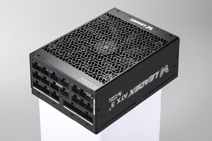 SUPERFLOWER Bloc d'alimentation 1700W Titanium ATXNoir